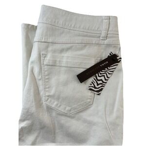 NWT Women's Dana Buchman‎ Denim White Jeans Capris Cropped Pants Size 12